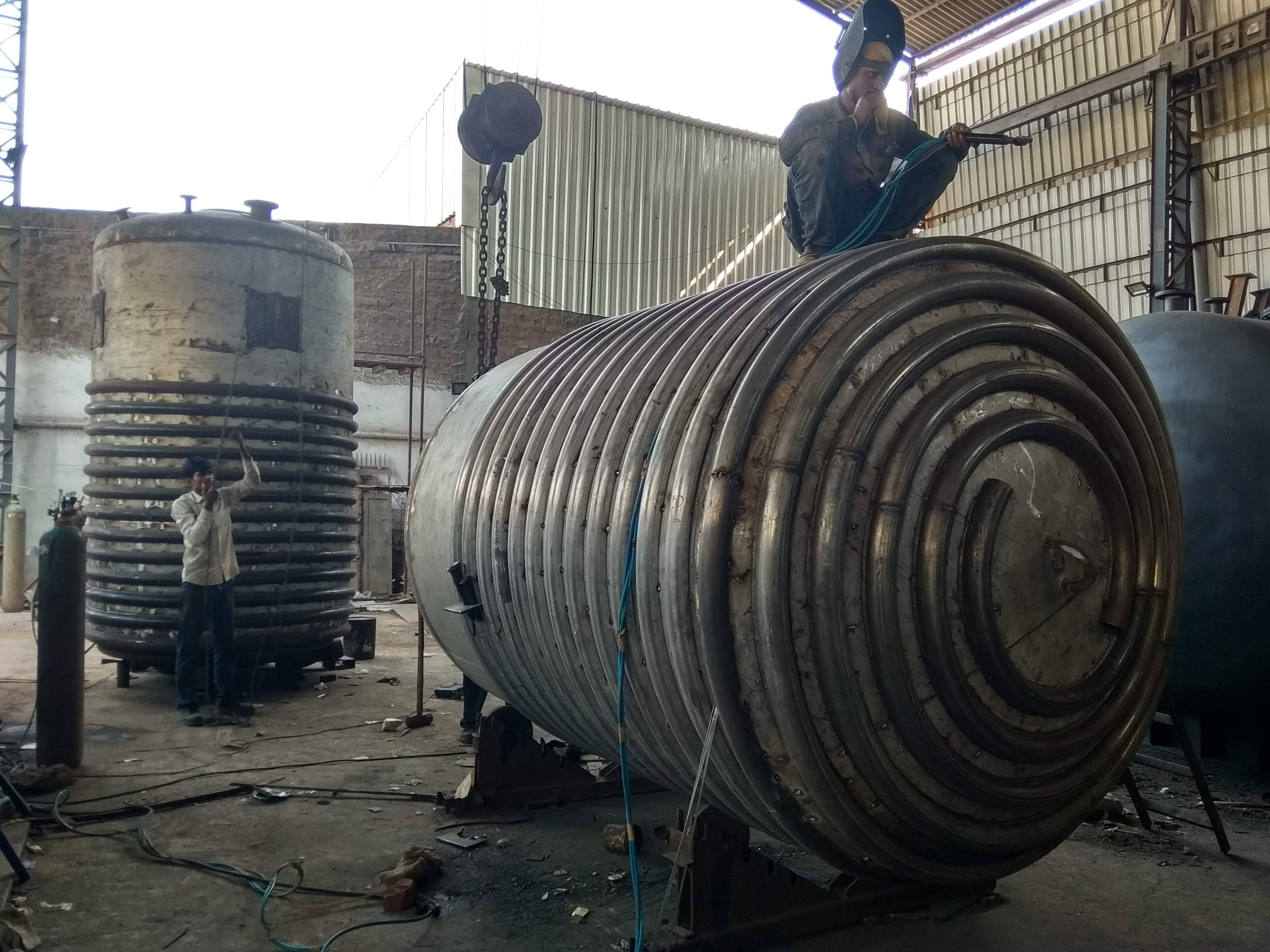 Limpted Stainless Steel Vessel